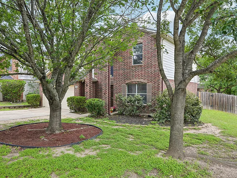 364 Hometown Pkwy — Photo 4