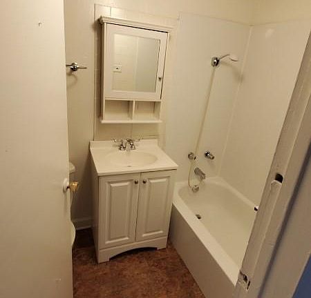 2nd image of 1954 N Humboldt Blvd #201