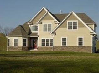 184 Station Rd, Salisbury Mills, NY 12577