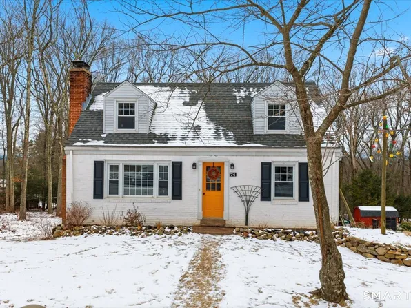 74 Overlook Drive, Manchester, CT 06042