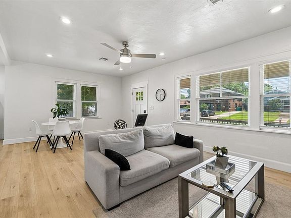 5th image of 225 NW 25th St