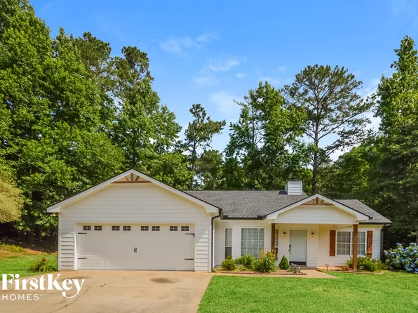 220 Lakefront Dr, Covington, GA 30016