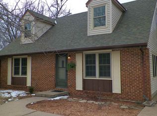 123 S Roupp St, Hesston, KS 67062