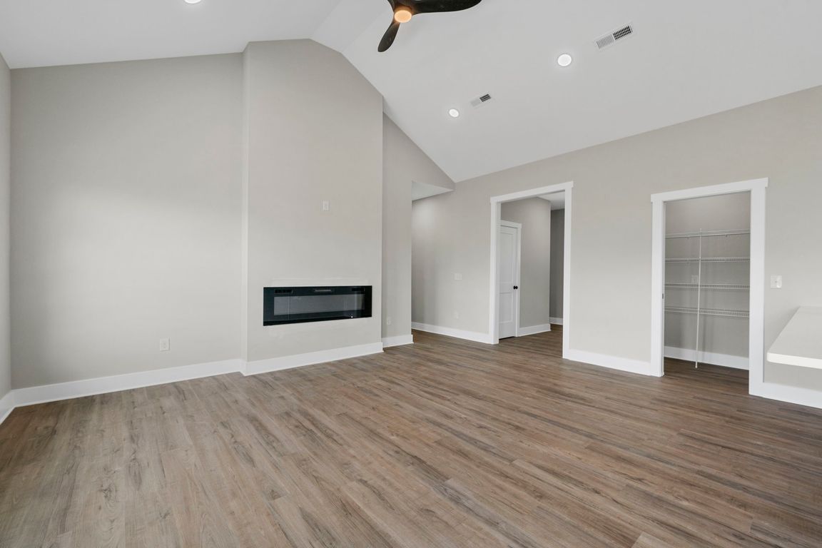 next background image