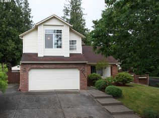 19796 Castleberry Loop, Oregon City, OR 97045