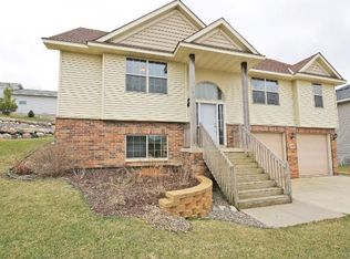 931 Harvest Dr SW, Lonsdale, MN 55046