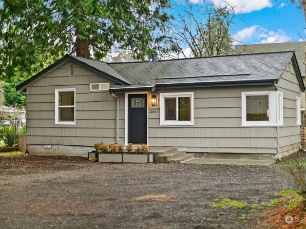 20407 Dayton Avenue N, Shoreline, WA 98133