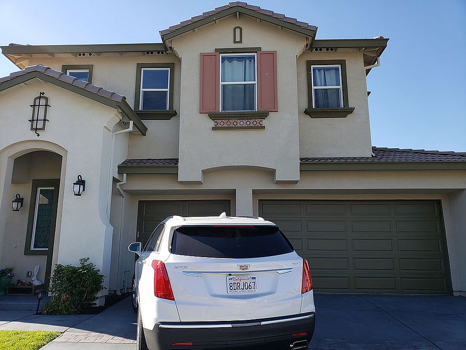 1st image of 2013 Aragon Dr