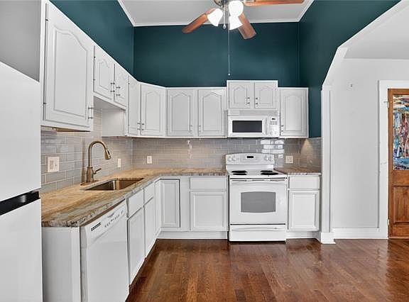 3rd image of 4808 Magazine St APT D
