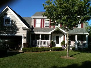 849 Mockingbird Dr, Antioch, IL