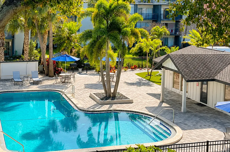 WestShore Apartments