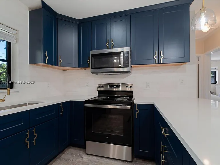 712 Tradewind Dr — Photo 21