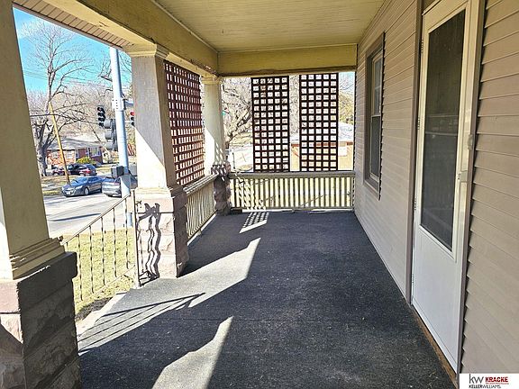 3rd image of 1104 S 40th St