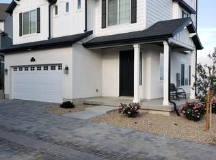 216 E Polaris Dr, Saratoga Springs, UT 84045