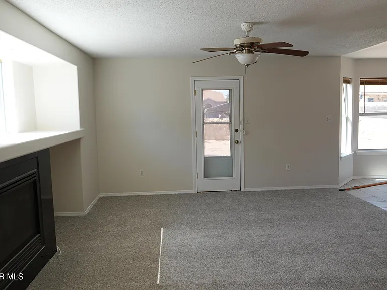 661 Paseo Sereno Dr — Photo 3