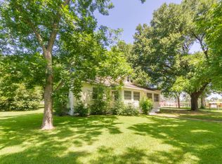 13313 Main St, Elberta, AL 36530