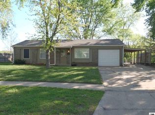 4018 SW 33rd Ter, Topeka, KS 66614