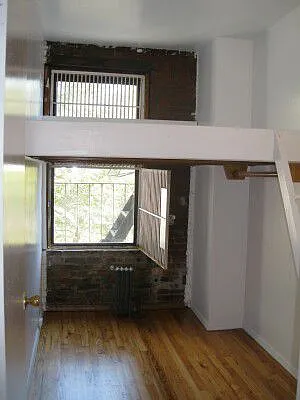 Rented by Tower Brokerage | media 22