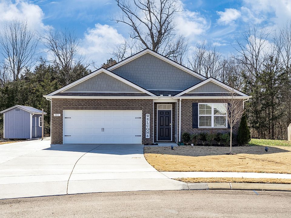 1st image of 401 Lauren Ln