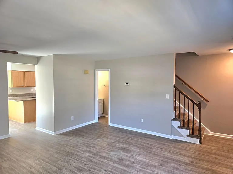 1315 River Birch Run S — Photo 3
