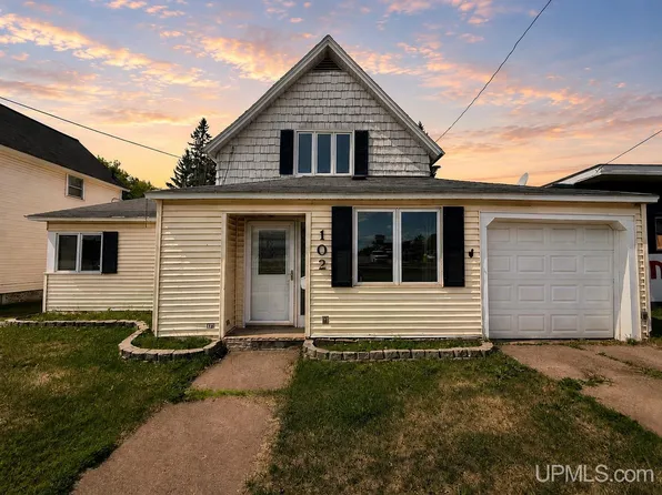 102 S Moore St, Bessemer, MI 49911