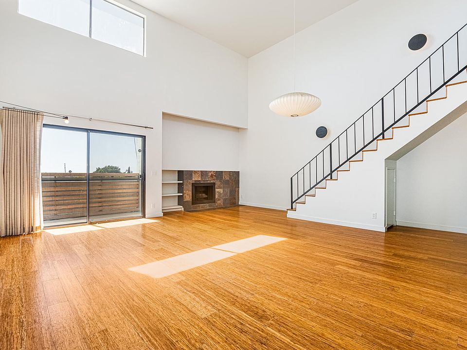 1st image of 12720 Venice Blvd APT 301