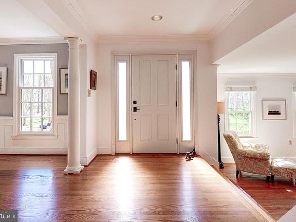 4th image of 11006 Raccoon Ridge Ct