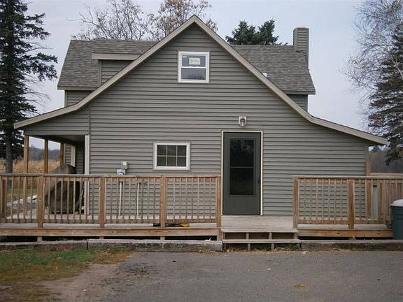 deck 2 yrs brand new door