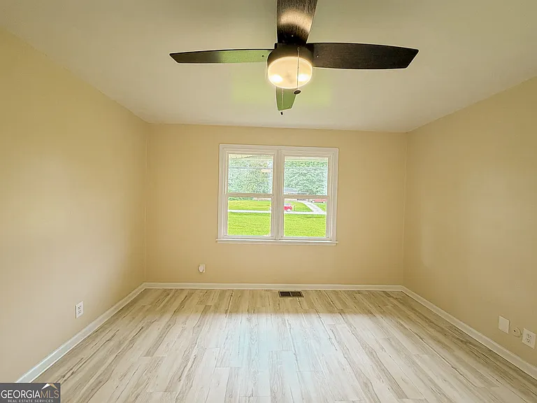 77 Franklin Hwy — Photo 18