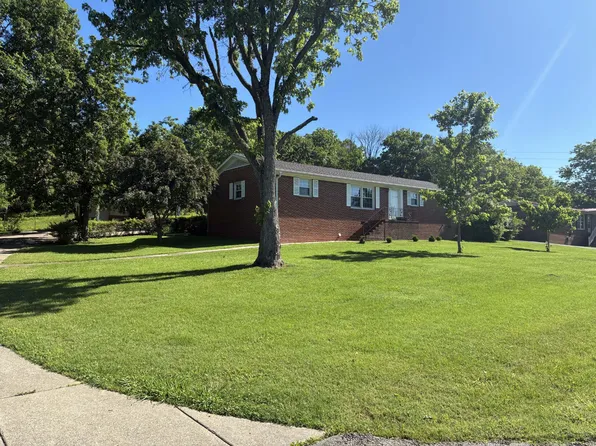 305 Hillview Dr, Woodbury, TN 37190