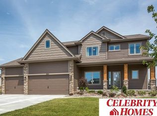 7915 S 188th St, Gretna, NE 68028