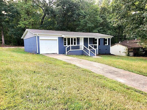 2nd image of 1400 Northwoods Dr