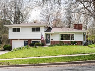 1118 Saybrook Rd, Madison, WI 53711