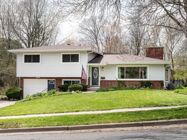 1118 Saybrook Rd, Madison, WI 53711