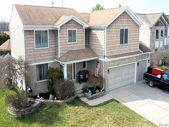 2nd image of 54729 Bradshaw Dr