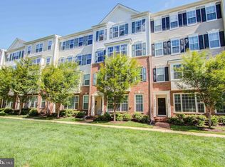 22954 Spicebush Dr #1402, Clarksburg, MD 20871