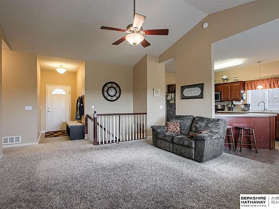 5th image of 6321 S 191st Ter