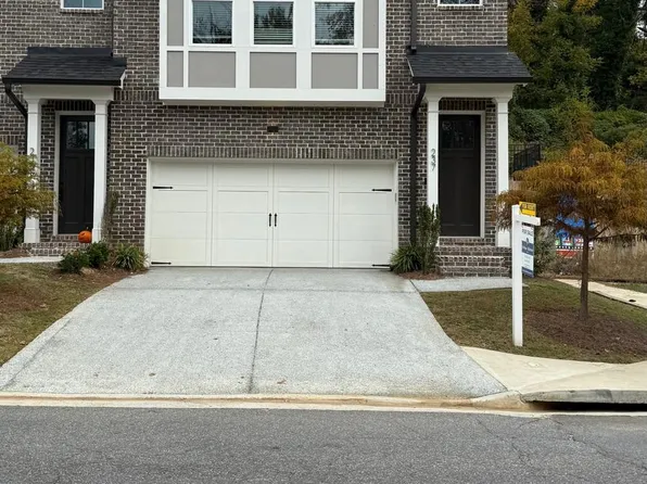 237 W Marietta St, Canton, GA 30114