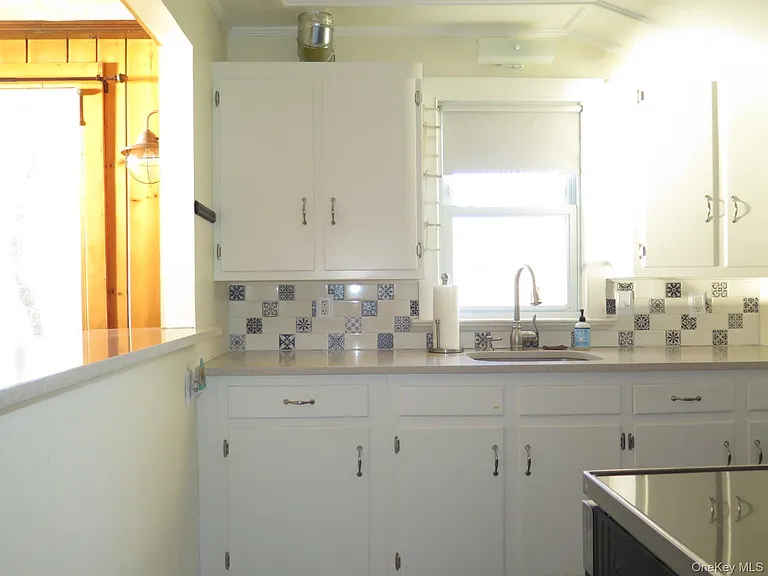 17 Vails Lake Shore Dr #17 — Photo 5