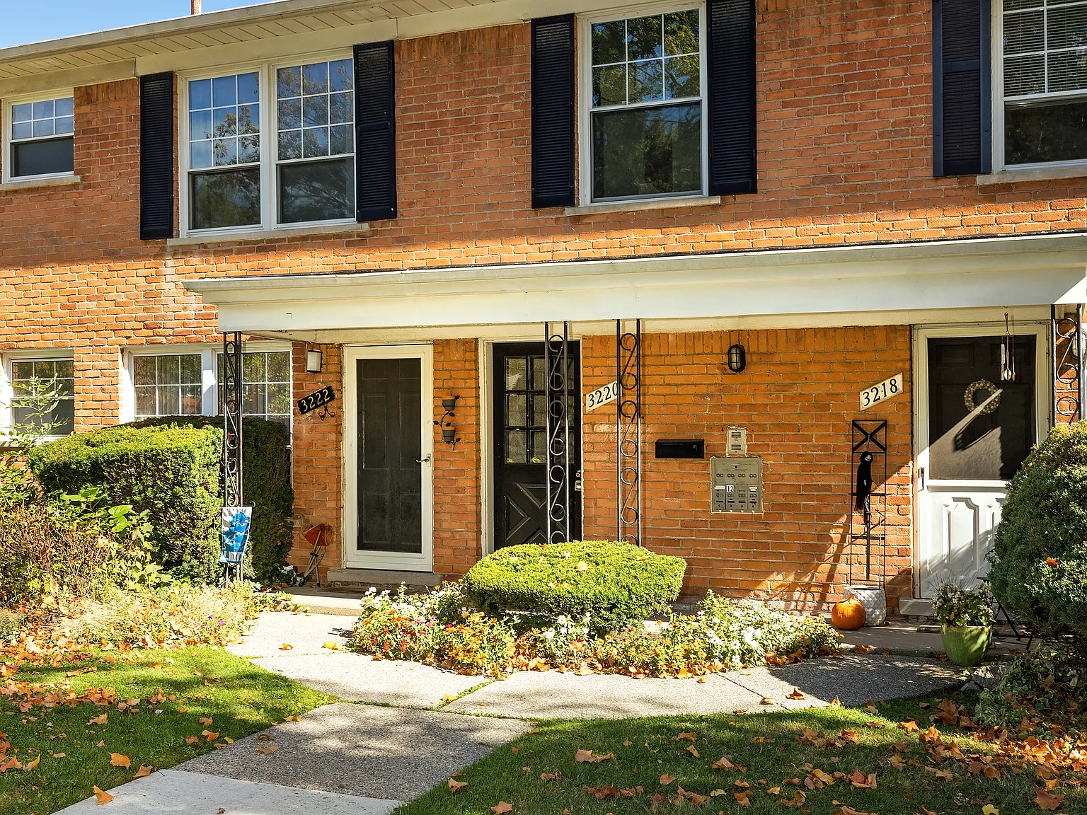 2 bed, 688 sqft, $1,250 — Photo 3