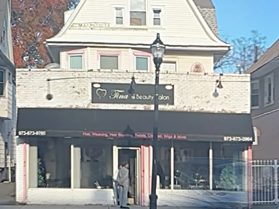 422 Central Ave