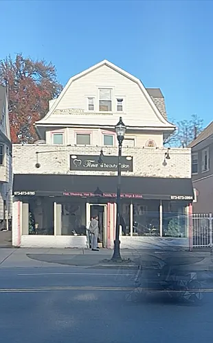 422 Central Ave Photo 1
