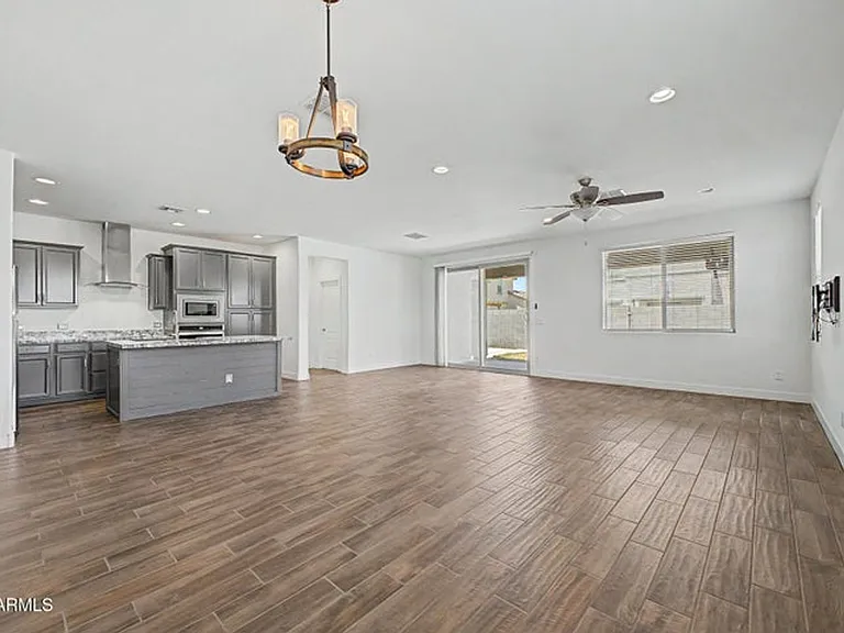 18222 W Via Montoya Dr — Photo 5