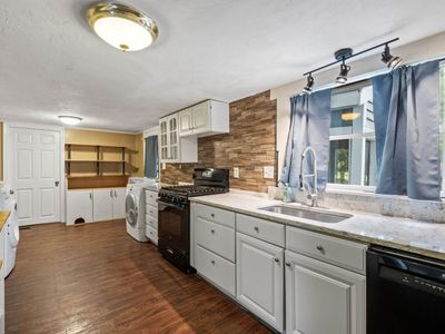 194 Pleasant Street, Bristol, NH, 03222