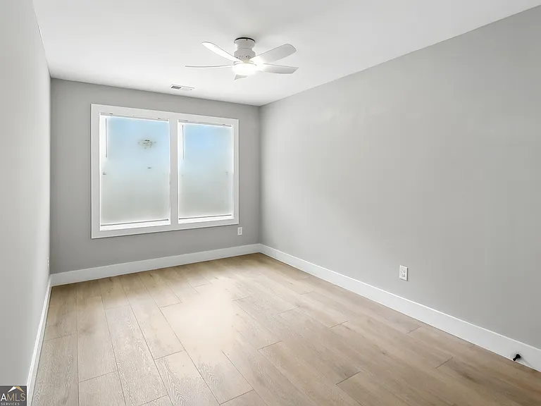 232A Brad St #A — Photo 15