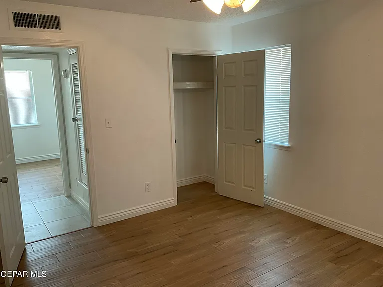 335 Flynn Dr — Photo 24