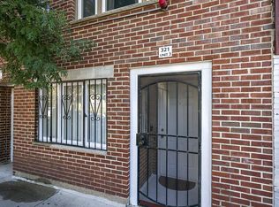 321 Meridian St APT 3, Boston, MA 02128