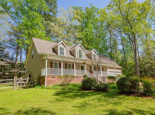 93 Eubank Dr, Kilmarnock, VA 22482
