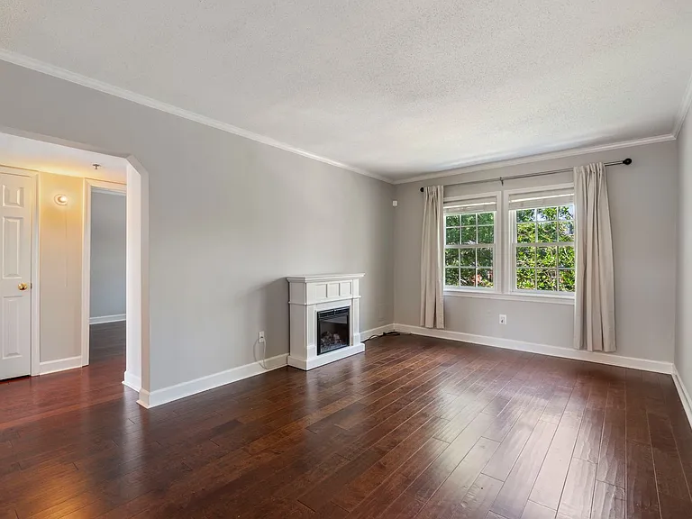600 Bashford Ln #2333 — Photo 5