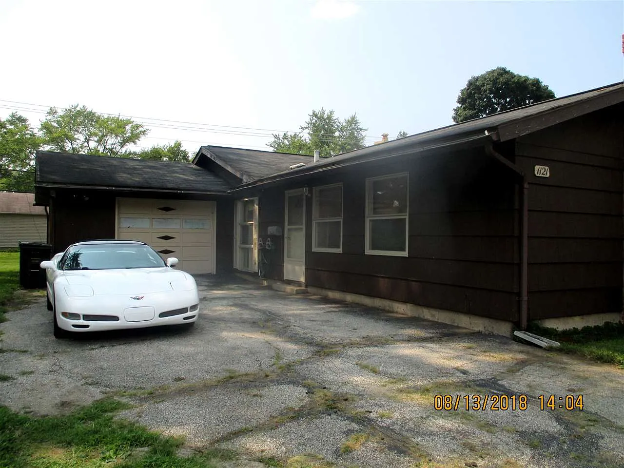 1121 Ebeling Dr photo 1